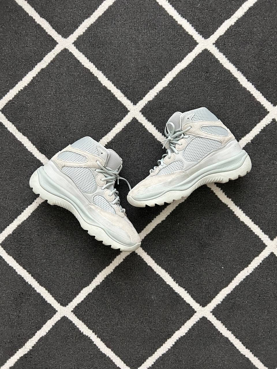 Yeezy Sand Desert Boot