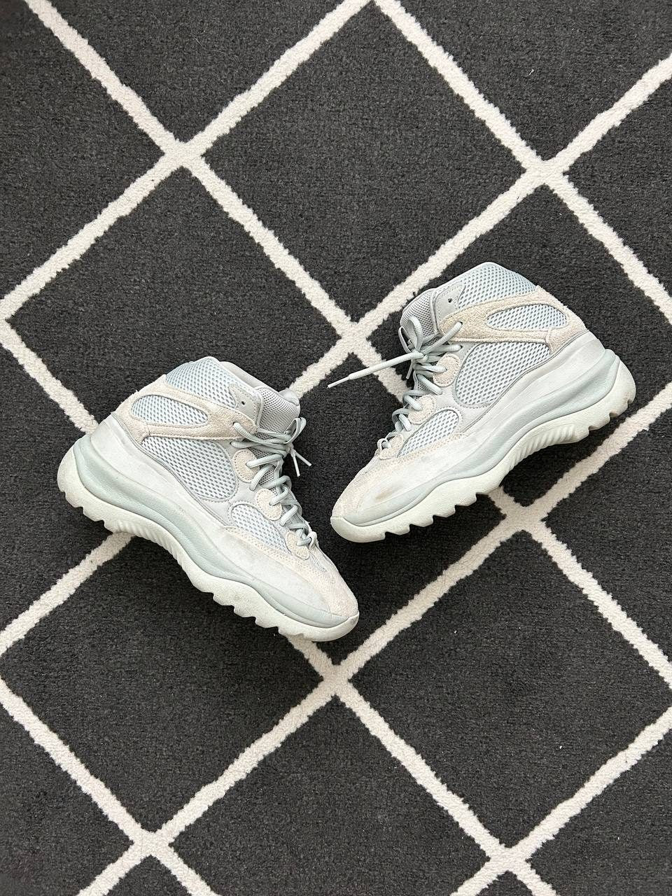 Yeezy Sand Desert Boot