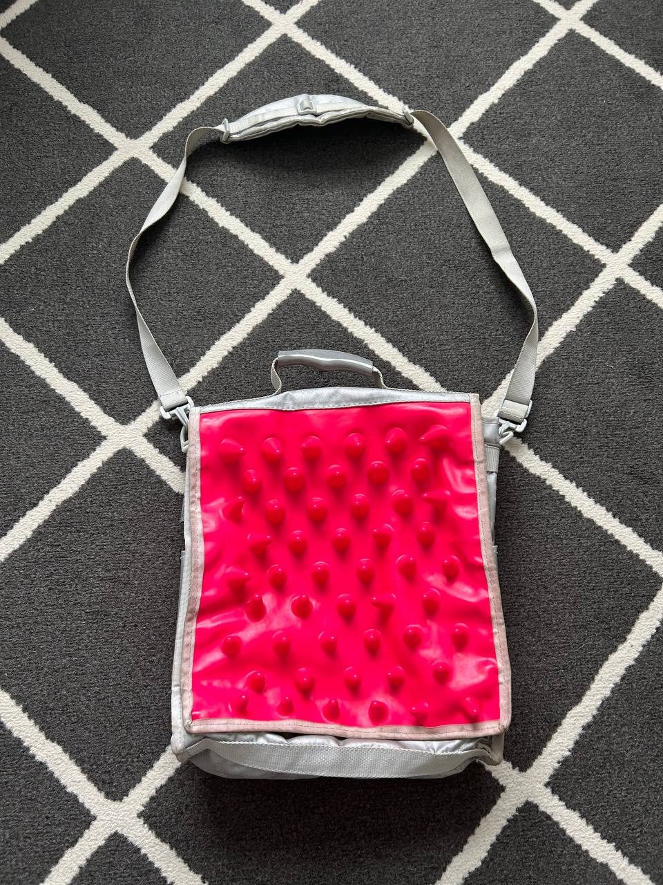 Gen 1 Craig Morrison Pink Messenger Bag