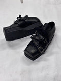 The Old Curiosity Shop Triple Spike Hog Toe