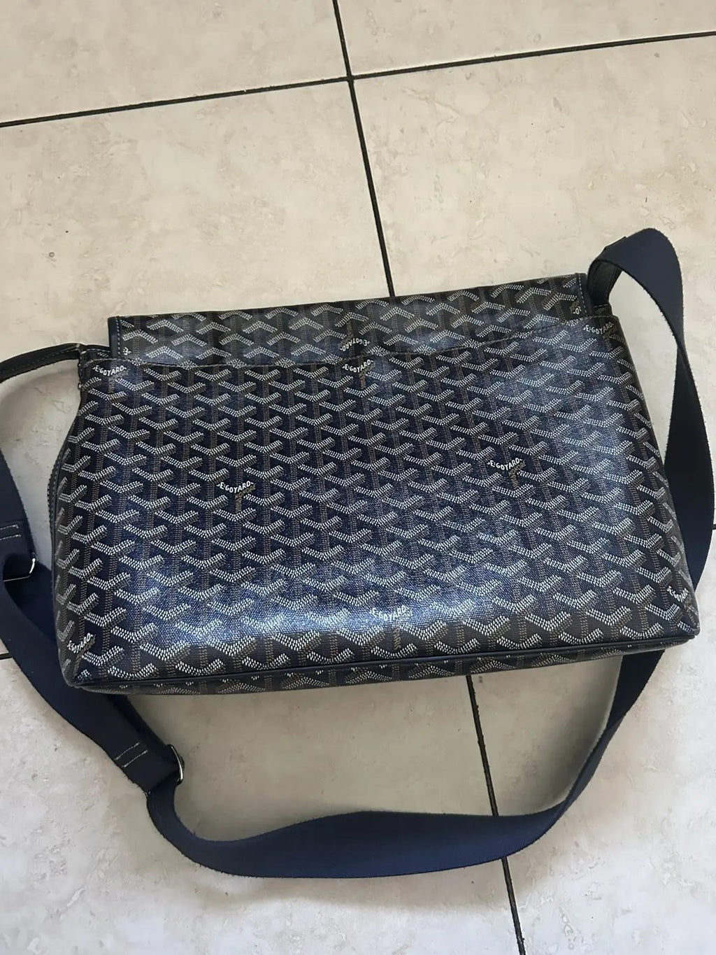 Goyard Captien MM Messenger Bag