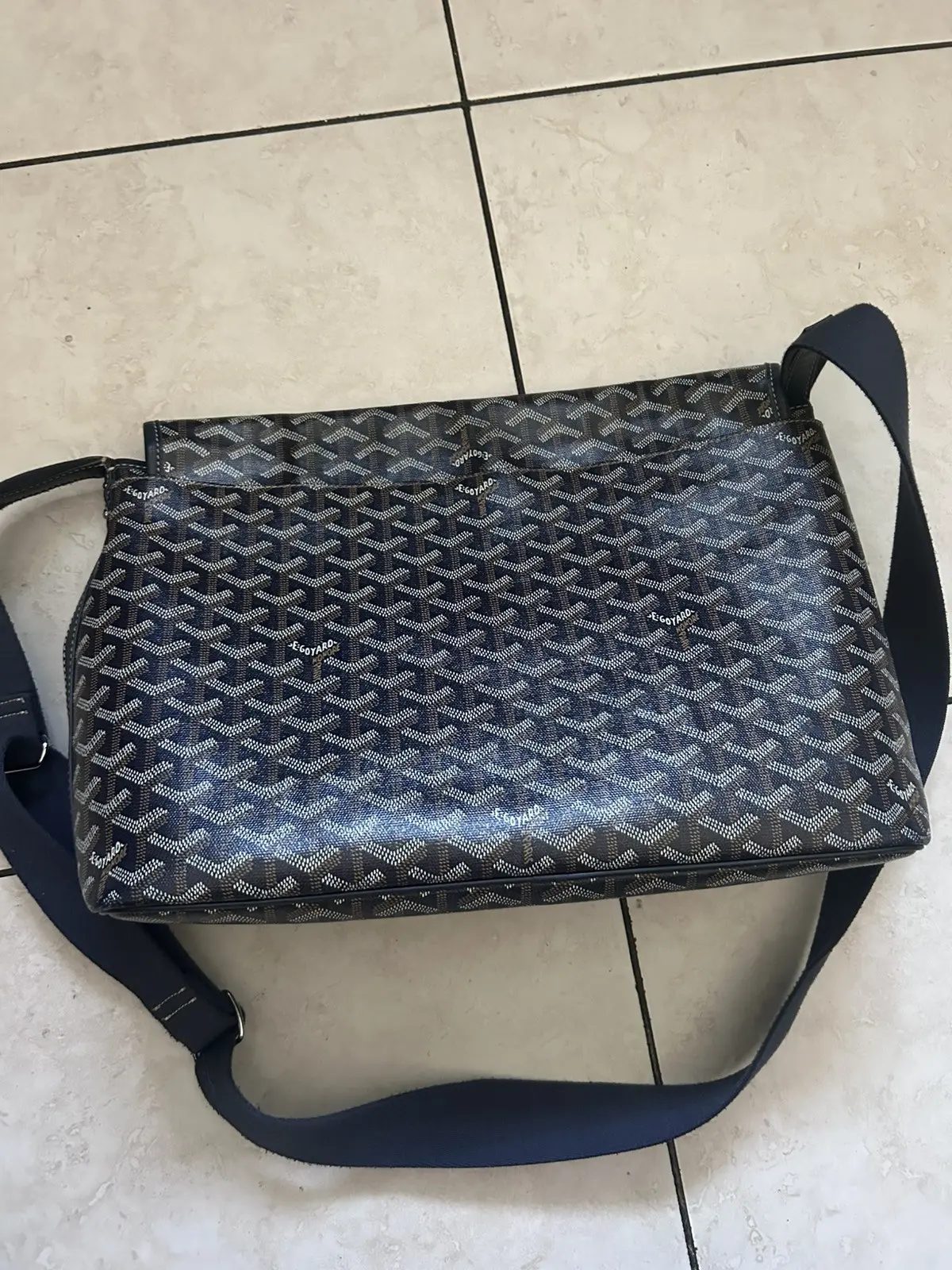 Goyard Captien MM Messenger Bag